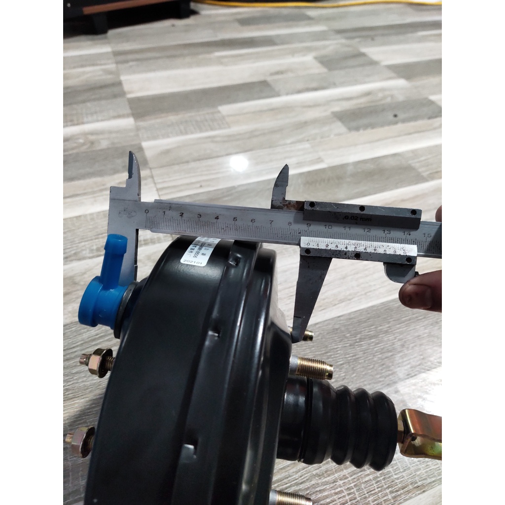 Bầu tổng phanh BJ1028 4 chân