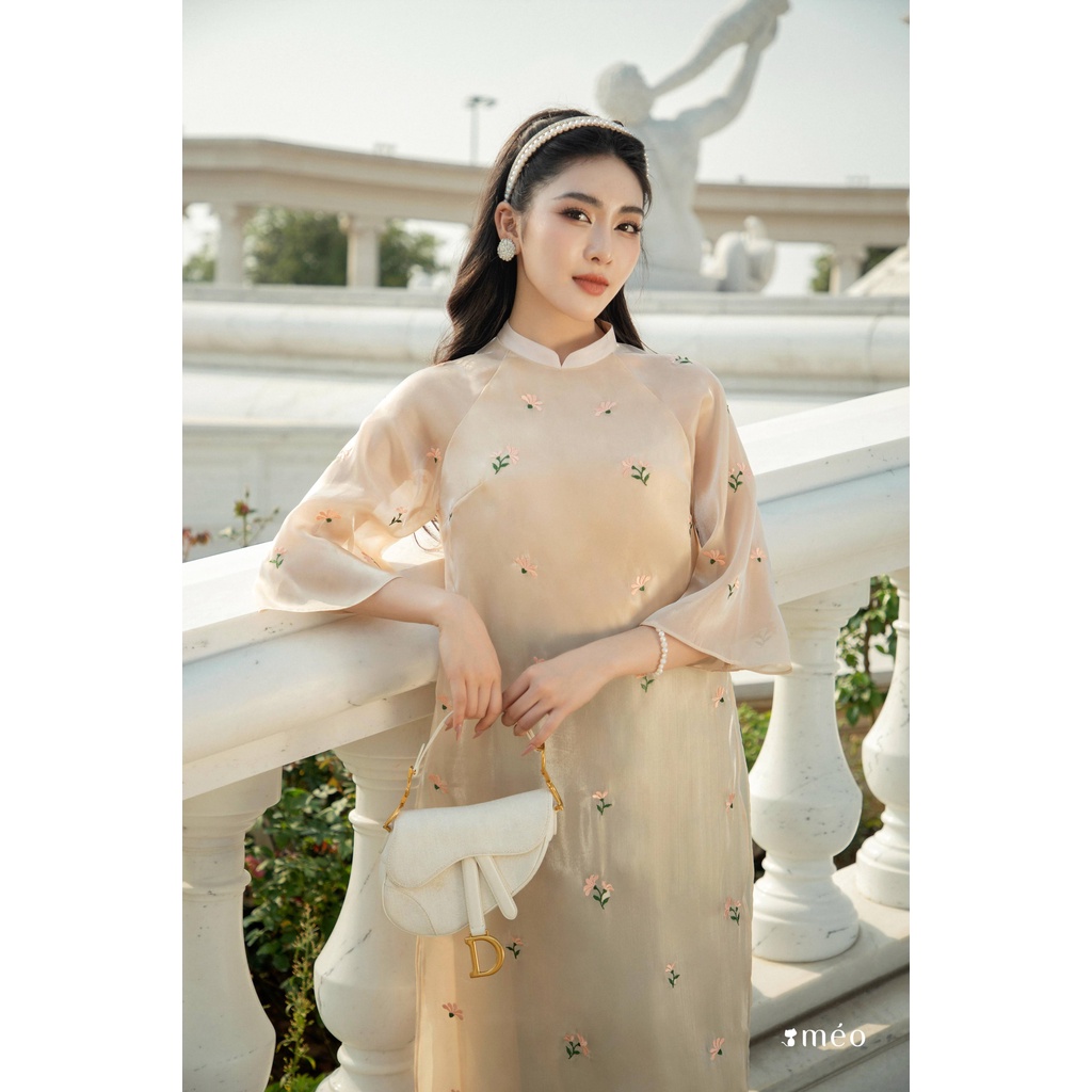 Áo dài thiết kế Méo shop vải lụa hoa thêu Khánh Mỹ, chưa bao gồm quần