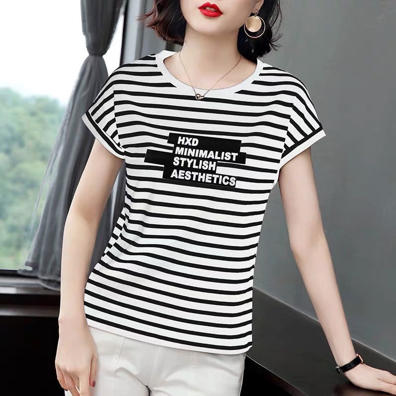 Áothun tay ngắn họa tiết kẻ sọc trắng đen thời trang cho phụ nữ trung niên