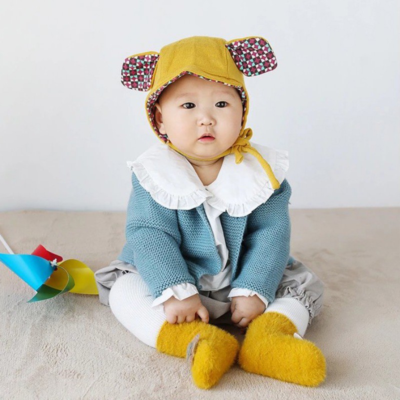 Đôi vớ vải xù ấm áp xinh xắn cho bé