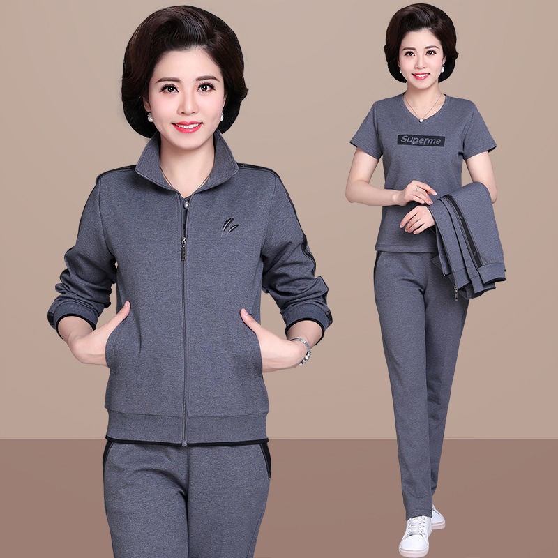Bà mẹ trung niên và cao tuổi bộ đồ thể thao nữ 40 50 ba mảnh mùa xuân thu 2021 Áo khoác kiểu phương Tây giản dị [ | BigBuy360 - bigbuy360.vn