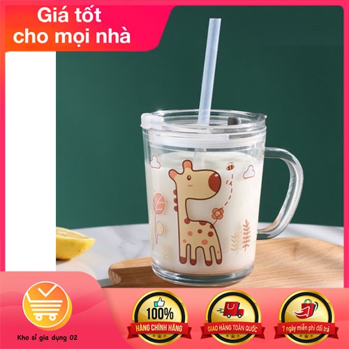 Cốc Thủy Tinh Chia Vạch Có Nắp Và Ống Hút