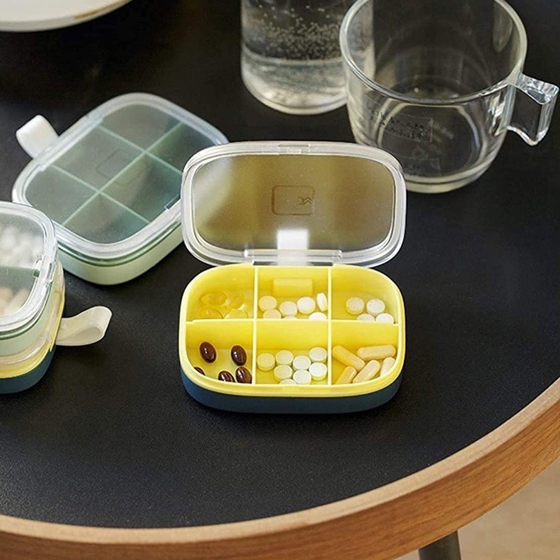 Hộp Đựng Thuốc 4 / 6 Ngăn Mini Chống Bụi Ốp