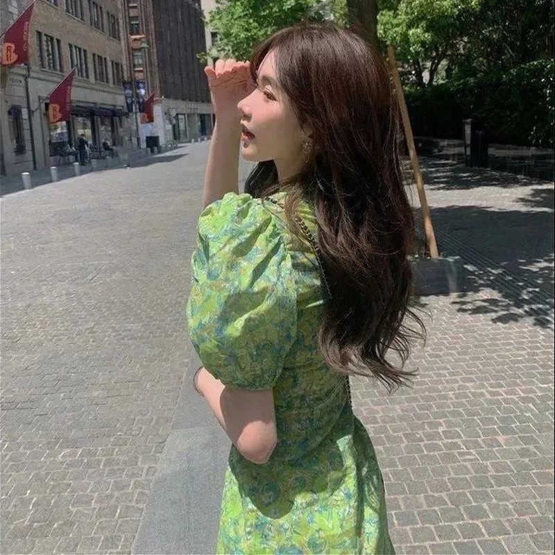 Đầm Công Chúa Mùa Hè Tay Phồng Màu Xanh Lá Họa Tiết Hoa Vỡ Kiểu Công Chúa Xinh Xắn