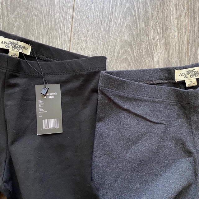 Quần legging ngố thêu nai Aber