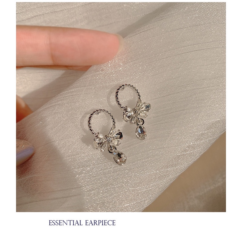 Khuyên Tai Đính Đá Hình Giọt Nước Mới 2022