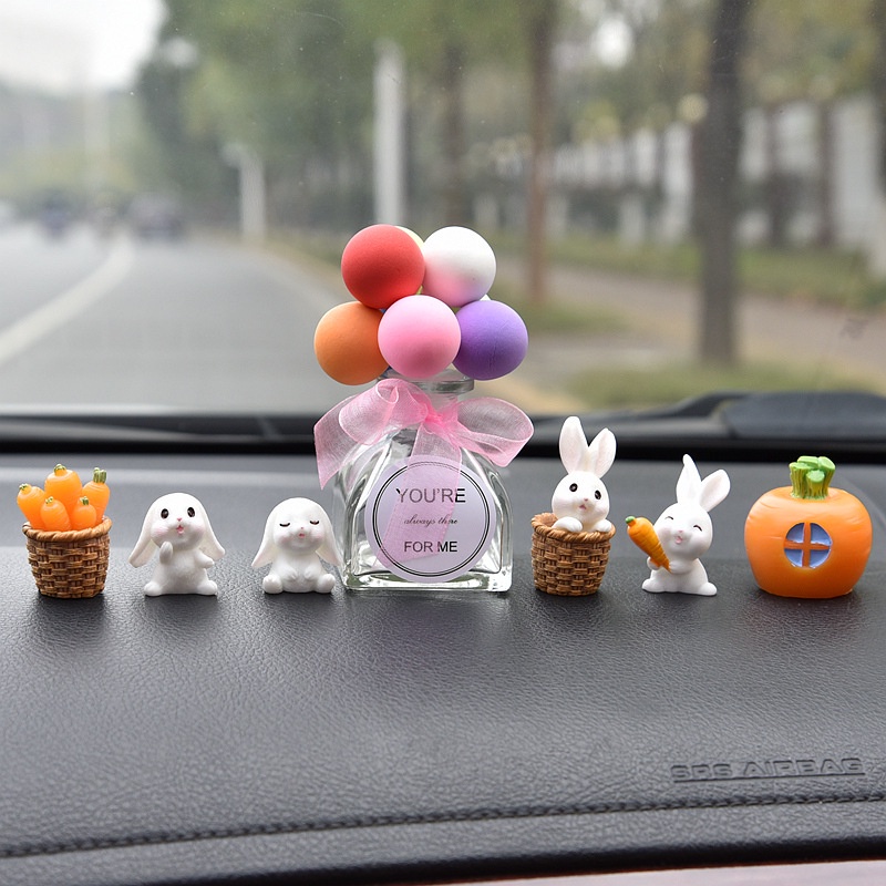Phụ Kiện Trang Trí Xe Hơi Hình Thỏ Bí Ngô Dễ Thương Sáng Tạo