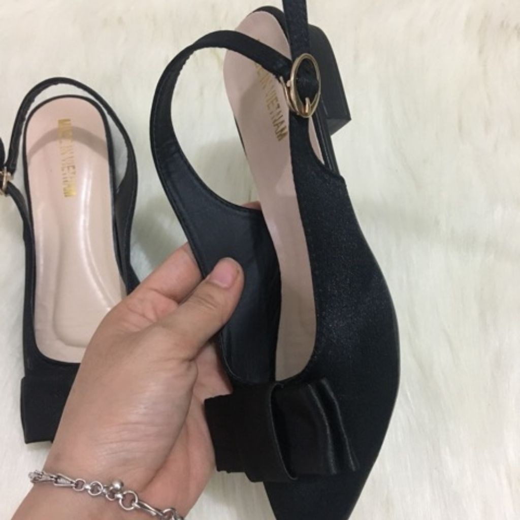 [Free Ship - Xả Kho 1 Ngày] Giày Sandal Bít Mũi Hở Gót Có Quai Hậu Đính Nơ Lụa Đế 2cm Điệu Đà Xinh Xắn