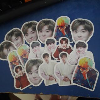 Sticker in hình theo yêu cầu (1 set 10 tấm)