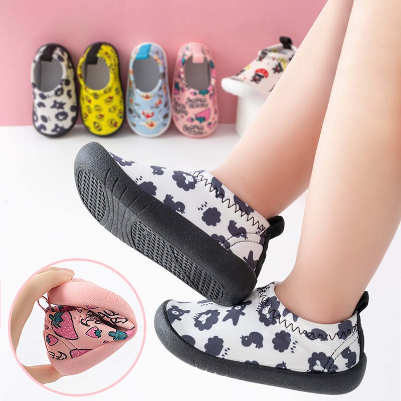 SANITKUN Giày sneaker đế mềm thoáng khí chống trượt in họa tiết hoạt hình thời trang xuân thu cao cấp cho bé