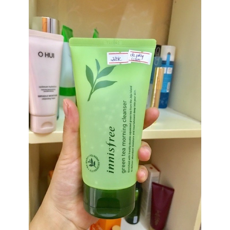 Sữa rửa mặt Innisfree Trà Xanh - Làm sạch sâu & ngăn ngừa mụn | BigBuy360 - bigbuy360.vn