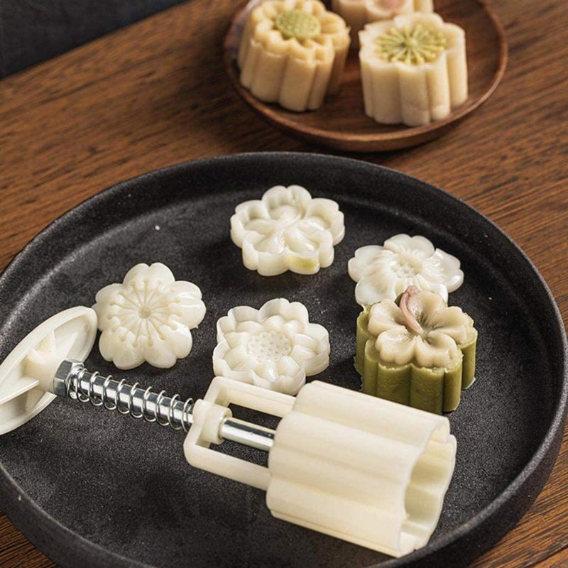 Khuôn trung thu 4 mặt hoa 5 cánh 50g