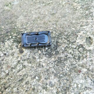 Relay omron 12V 8chân