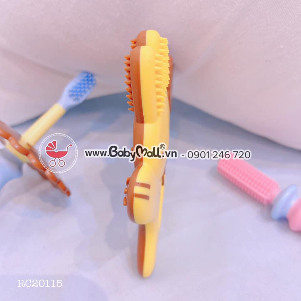 Bộ bàn chải 3 bước Richell RC20115 dành cho bé từ 8 tháng tuổi trở lên