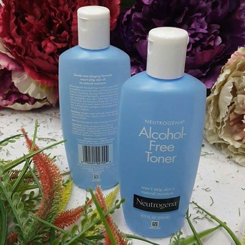 NƯỚC HOA HỒNG KHÔNG CỒN NEUTROGENA ALCOHOL-FREE TONER 250ML