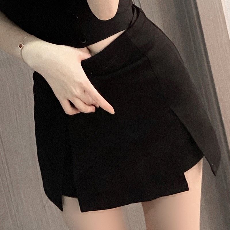 CHÂN VÁY XẺ HAI BÊN CHỮ A CÔNG SỞ CHO CHỊ EM
