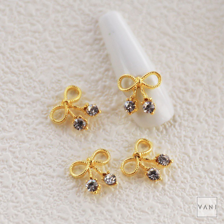 Set 5 Charm Nail Hình Nơ Nhiễn, Đính Đá Tiểu Thư, Phụ Kiện Nail - Vani Store [KIRA0075]