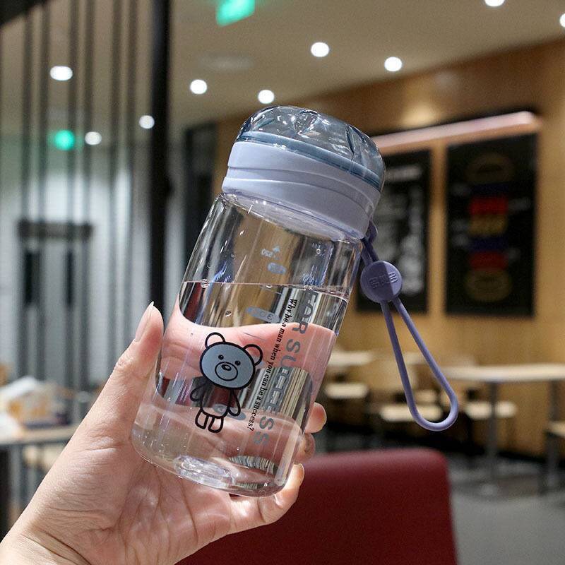 BÌNH ĐỰNG NƯỚC TRONG SUỐT TOUMTOU NHẬT BẢN 520 ML