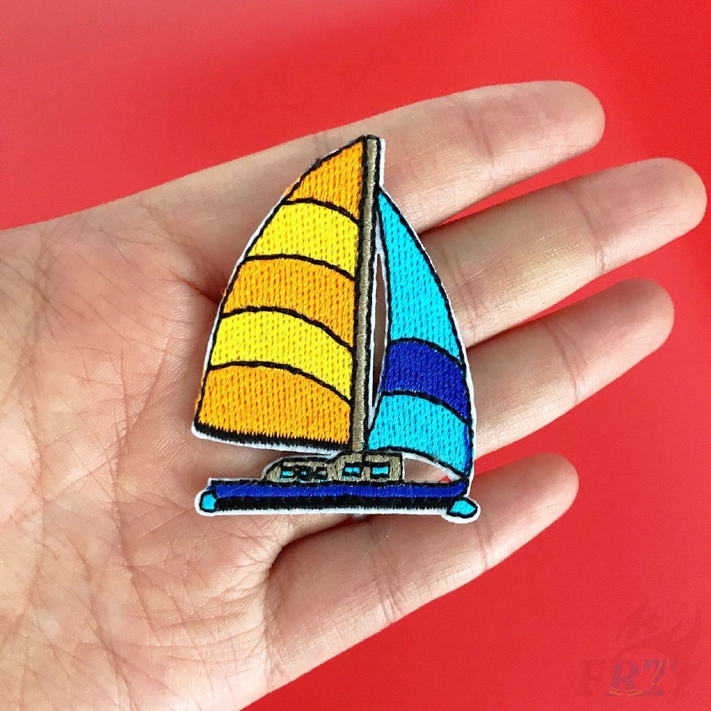 Hình thêu thiết kế hình thuyền buồm xinh xắn trang trí cho vải