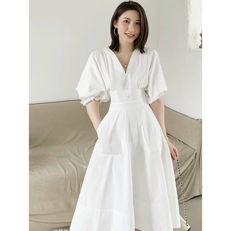 Đầm váy trắng cổ V tùng xoè đi tiệc cực sang chảnh