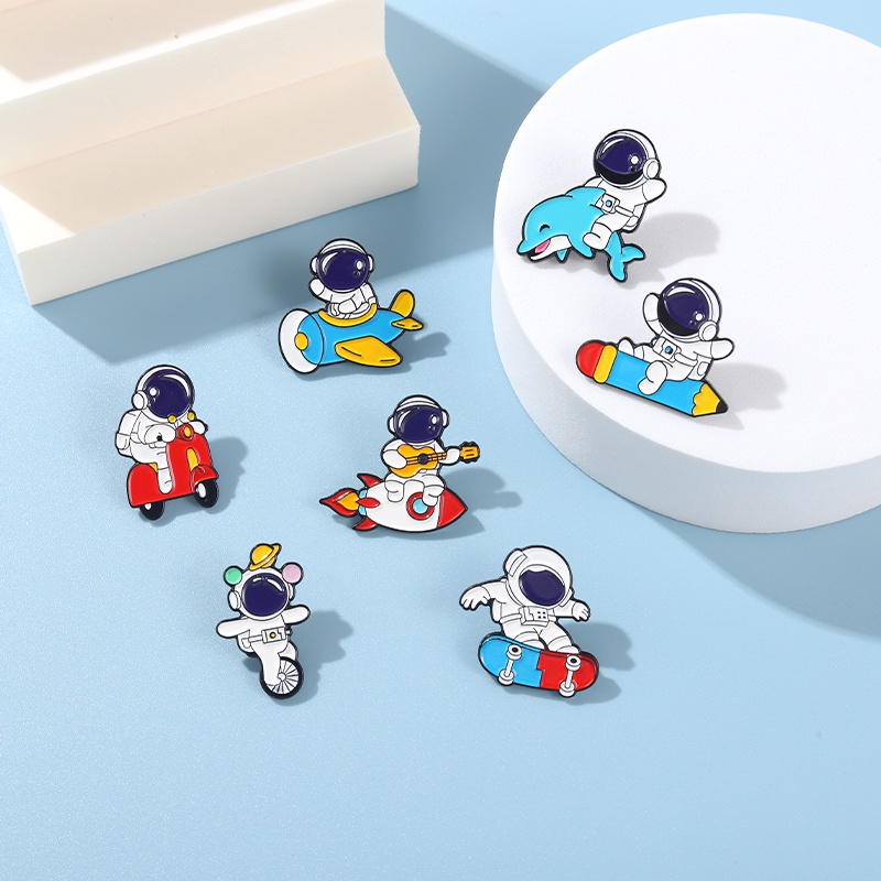 Ghim cài áo QIHE JEWELRY QIHE JEWELRY hình phi hành gia vui nhộn hợp thời trang cho nữ
