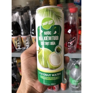 Nước dừa xiêm có thịt dừa