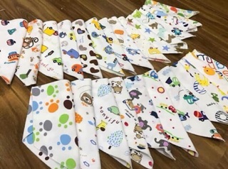 Combo 10 khăn yếm cho bé