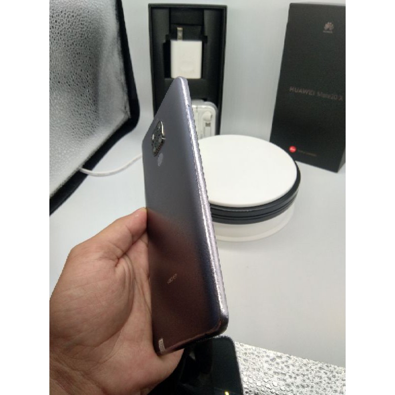 Điện thoại Huawei mate 20x bộ nhớ 256G, mới 99%, full hộp và phụ kiện, điện thoại Huawei | BigBuy360 - bigbuy360.vn