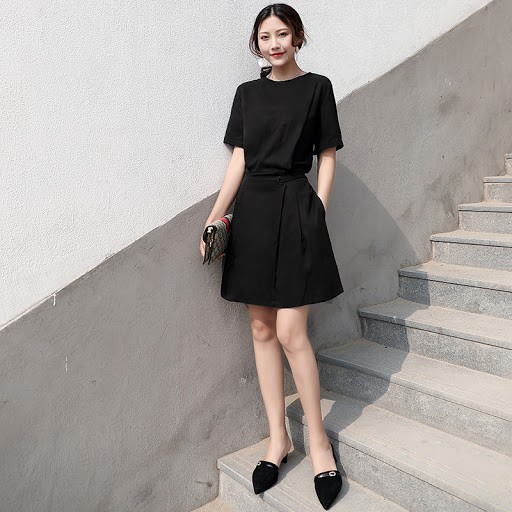 Váy cổ bèo nữ
