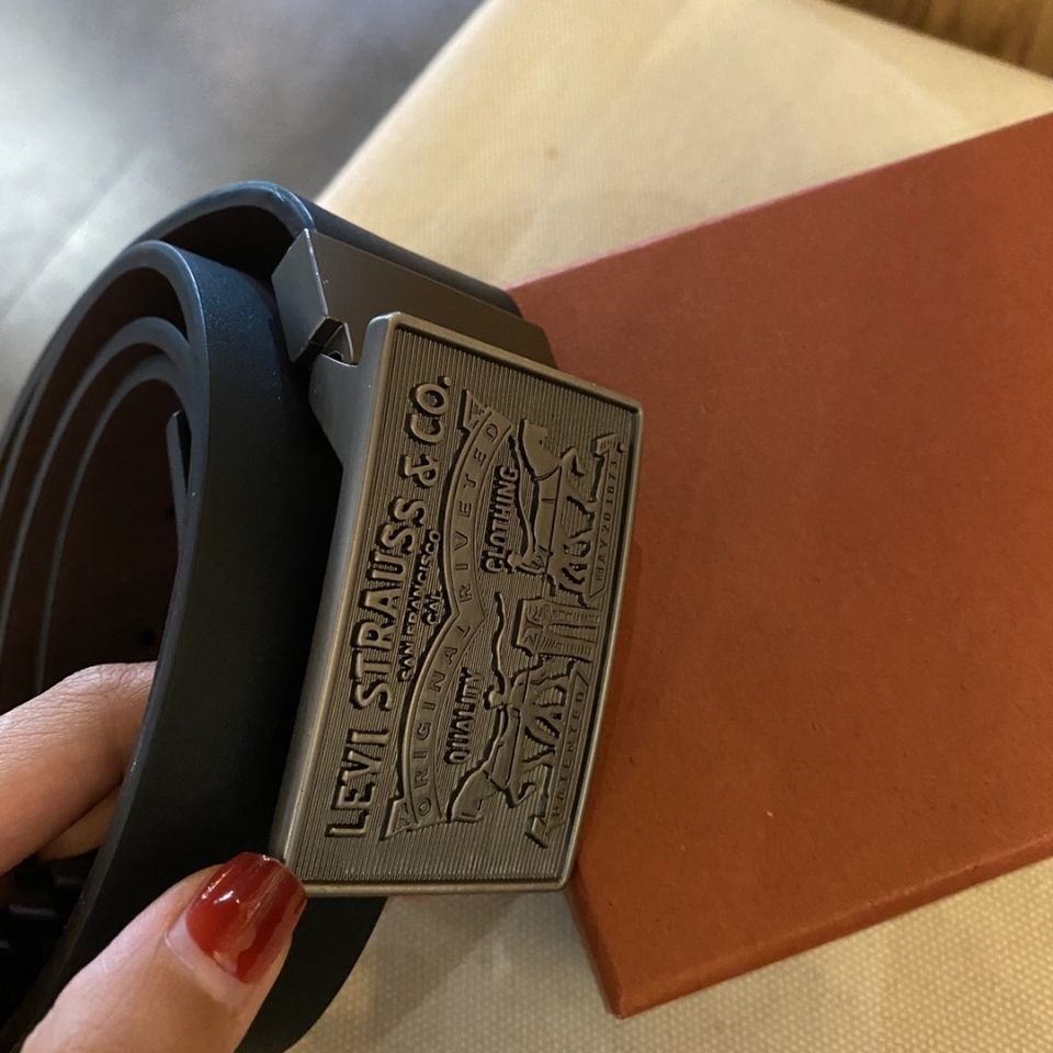 Thắt Lưng Levis! Hàng Có Sẵn! Thắt Lưng Da Bò Thật Unisex