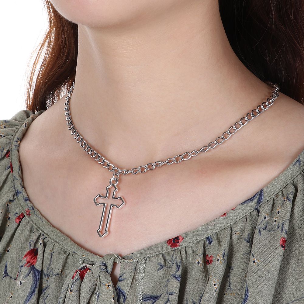 Dây chuyền mặt hình chữ thập rỗng/ ổ khóa dáng dài phong cách gothic cổ điển cá tính thời trang unisex