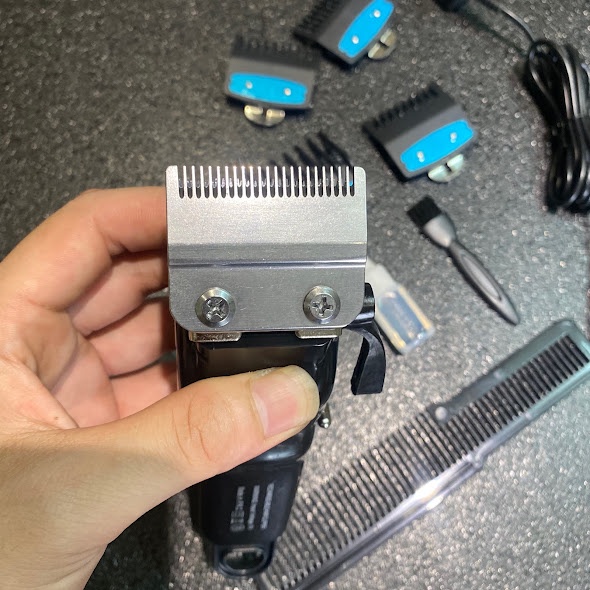 Tông đơ cắt tóc ZSZ F35A lưỡi kép thép thoáng và mỏng bảo hành 6 tháng