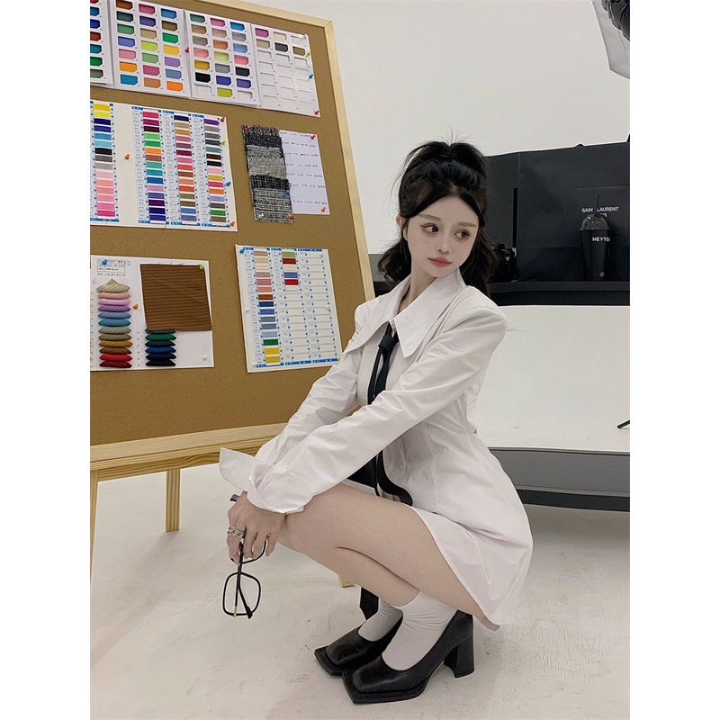 Áo sơ mi tay dài hở lưng/ quần short cột dây thời trang mùa hè 2022 dành cho nữ