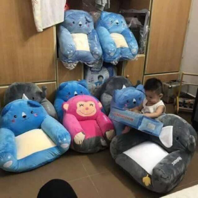 Ghế Huggies hình thú cho bé ngồi