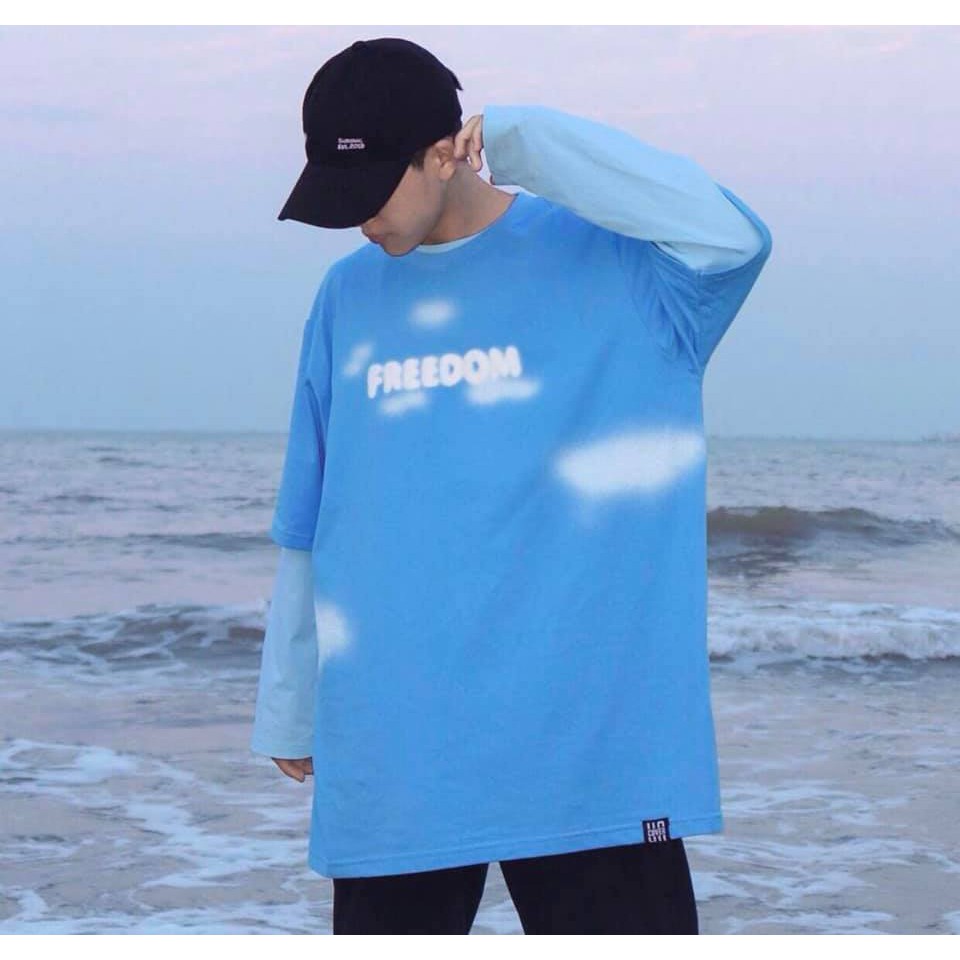 Áo thun nam nữ oversize chữ U COVER xanh dương