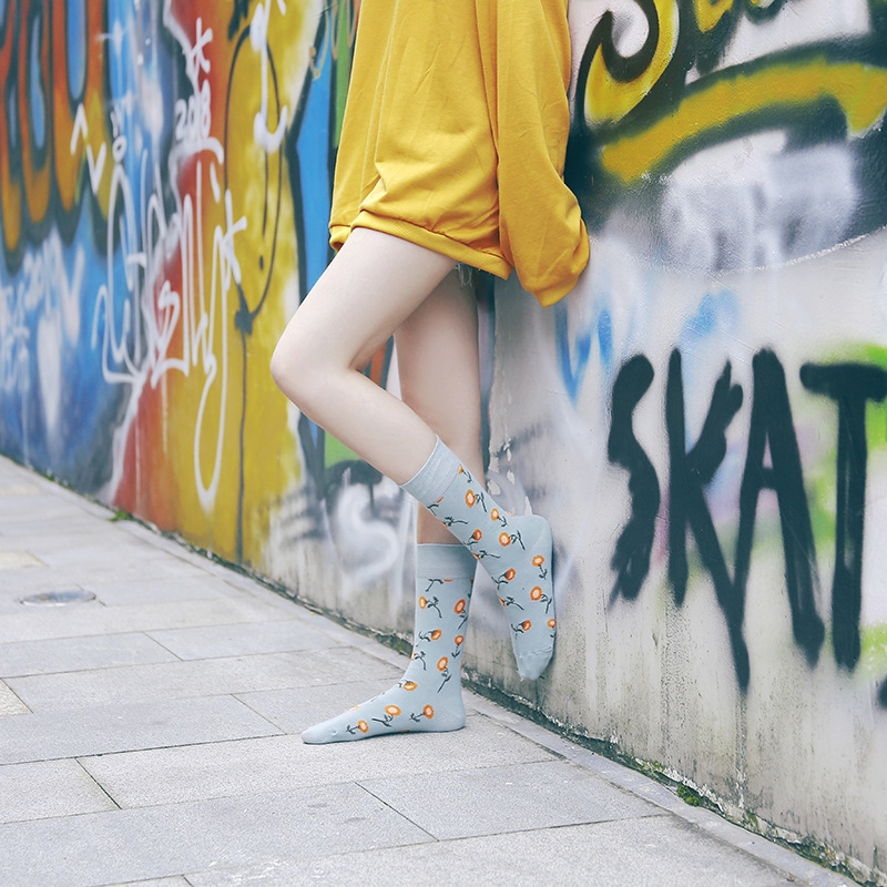 New Trend Couple Crew Socks Flowers Pattern Cotton Breathable Novelty Women Mid-Calf Socks Multicolor Fashion Soft Girls Hosiery