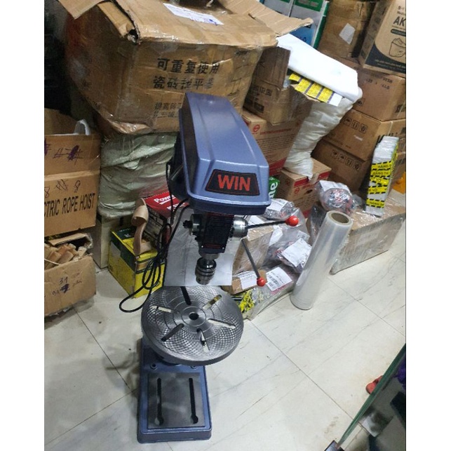 Máy Khoan Bàn 1 Mét - 750W - 220V- 16mm Win WI-10