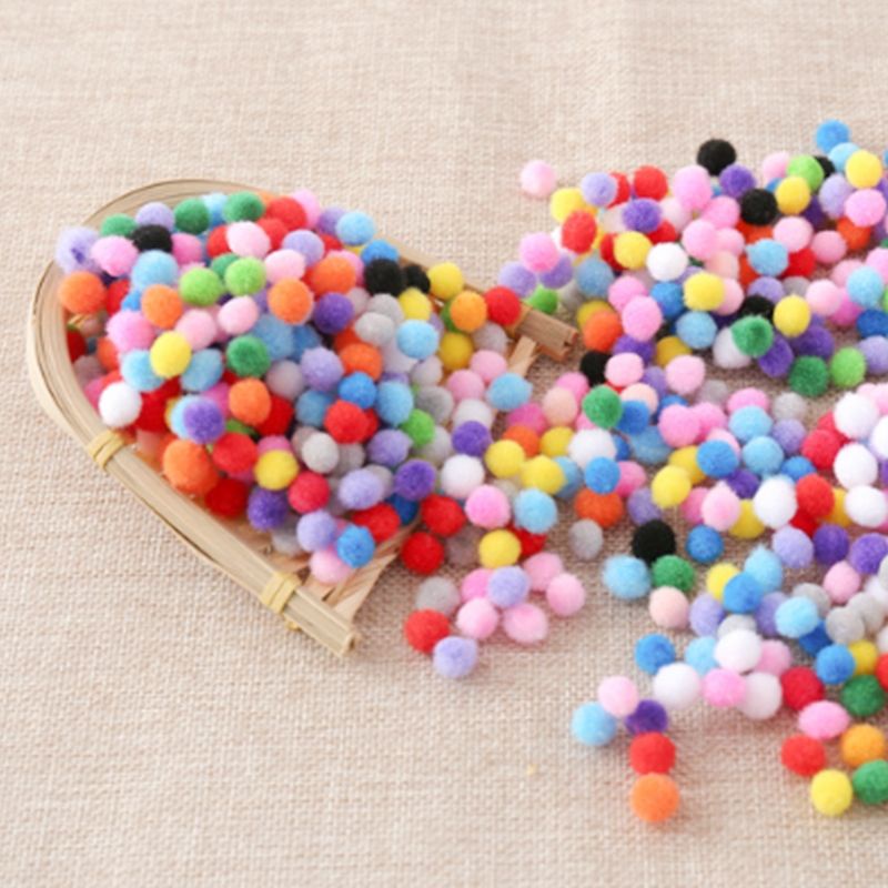 Pom Pom Nhiều Màu Sắc