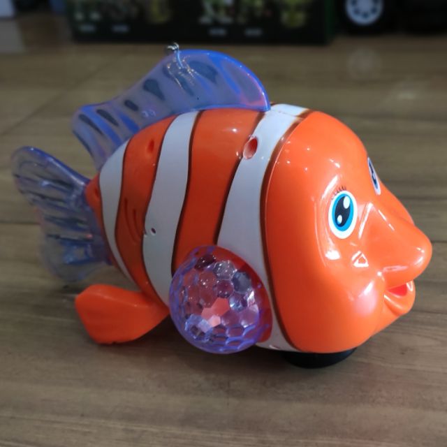 Lồng đèn trung thu hình con cá, đồi chơi trung thu cá dory.