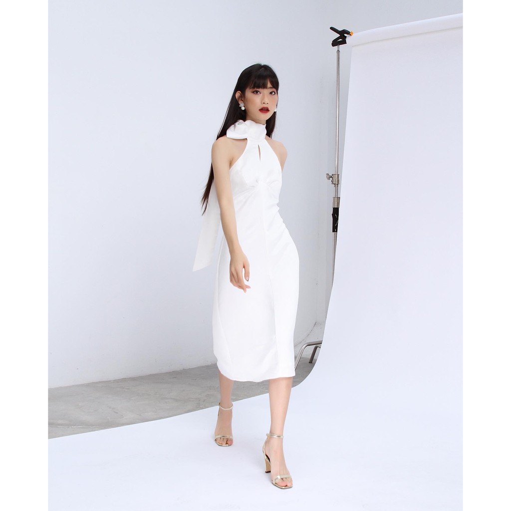 [ Hàng thiết kế ] Đầm cổ yếm hở lưng - Ivory Dress