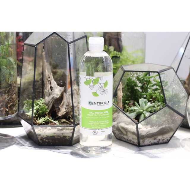 Nước tẩy trang rau má CENTIFOLIA