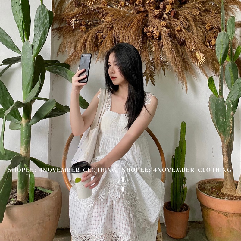 Đầm - Váy maxi 2 dây trắng xô ren hoa
