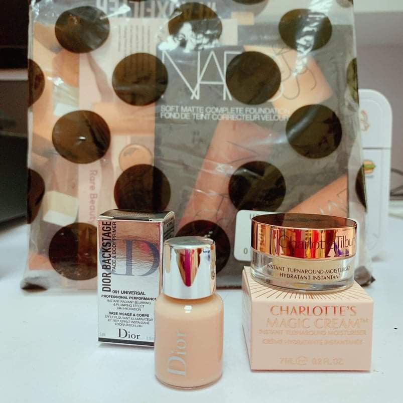 Set Kem Nền Di.or + Kem Dưỡng Char.lotte + 9 Vỉ Kem Nền Mẫu | BigBuy360 - bigbuy360.vn