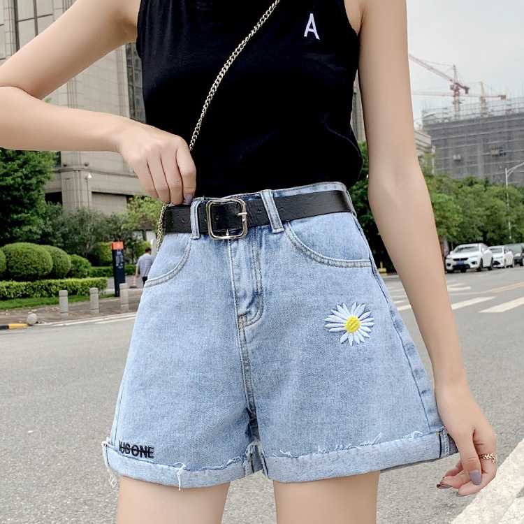 Quần Short Denim Lưng Cao Thêu Hoa Thời Trang Cho Nữ