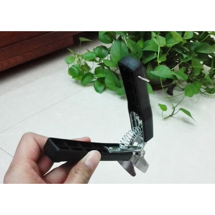 Cây gắp đồ nóng, dụng cụ gắp đồ nóng nhà bếp