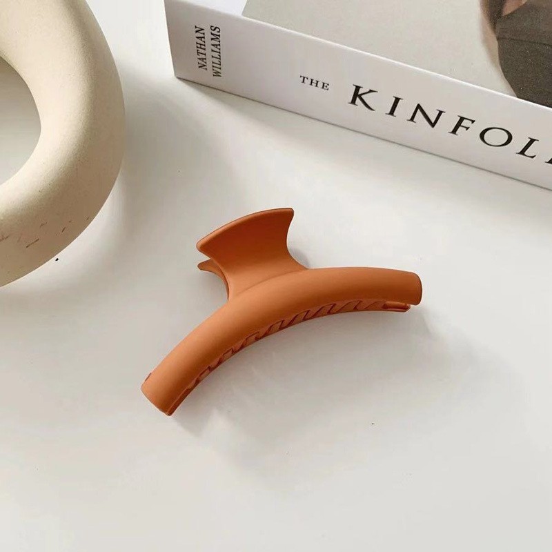 Female Medium Grasp Clip Back Simple Headdress