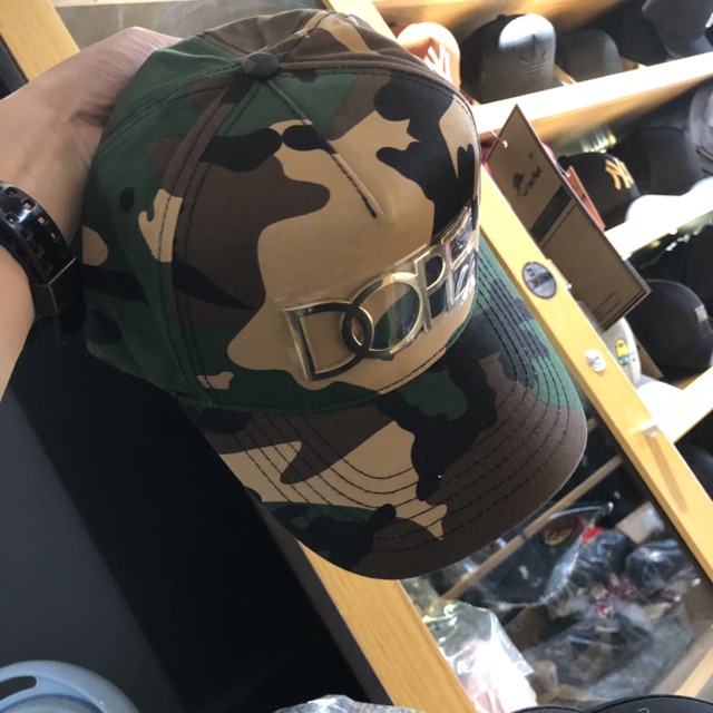 Nón D.op.e metal gold fom vuông trucker camo fom cứng Nhập xịn auth