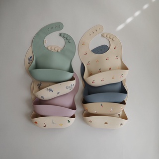 Yếm Mushie ăn dặm cho bé