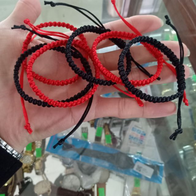 Vòng tay dây bện nam nữ chỉ đỏ (đen) may mắn cho người đeo
