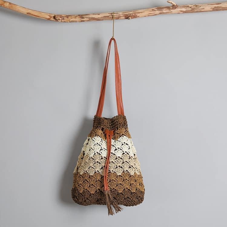 Túi cói Bucket đeo vai - dây rút - sọc ngang  nhiều màu - phong cách Boho